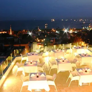 4* Hotel Daphne