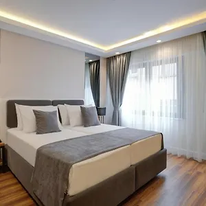 Depiero Karakoey فندق