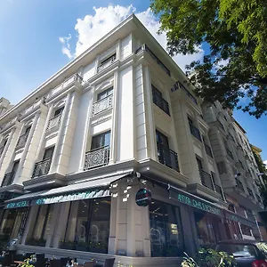 Hotel Antusa Palace &