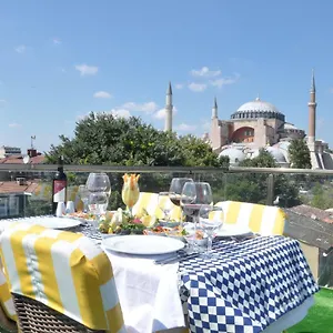4* Hotel Seven Dreams